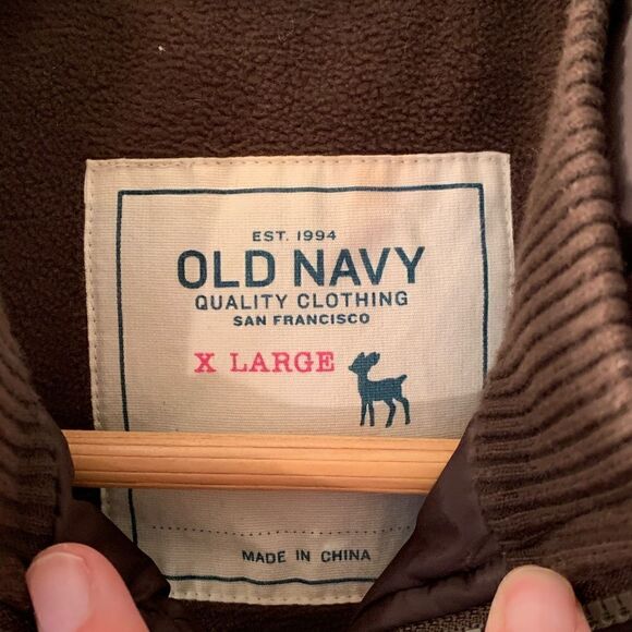 Old Navy Vest Girl’s Size XL - Picture 2 of 3